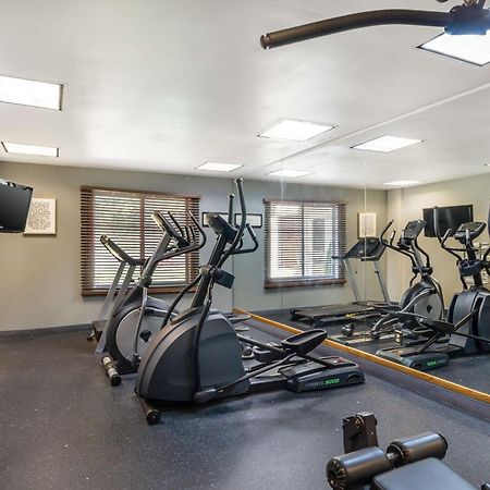 Best Western Plus Waynesboro Bagian luar foto
