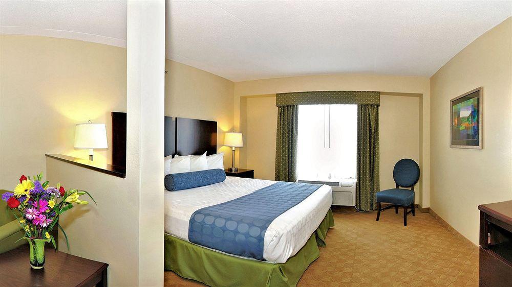 Best Western Plus Waynesboro Bagian luar foto