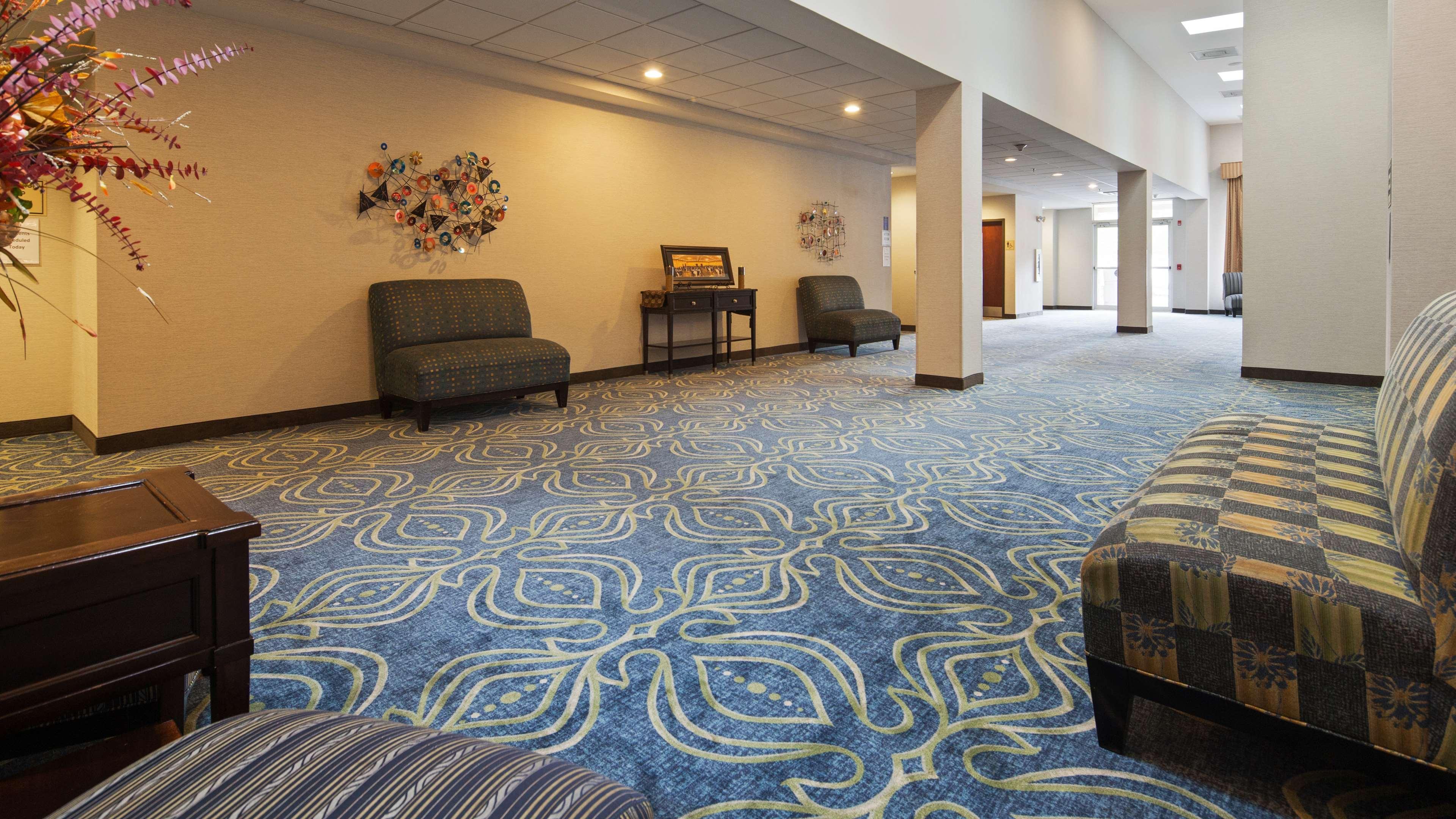 Best Western Plus Waynesboro Bagian luar foto