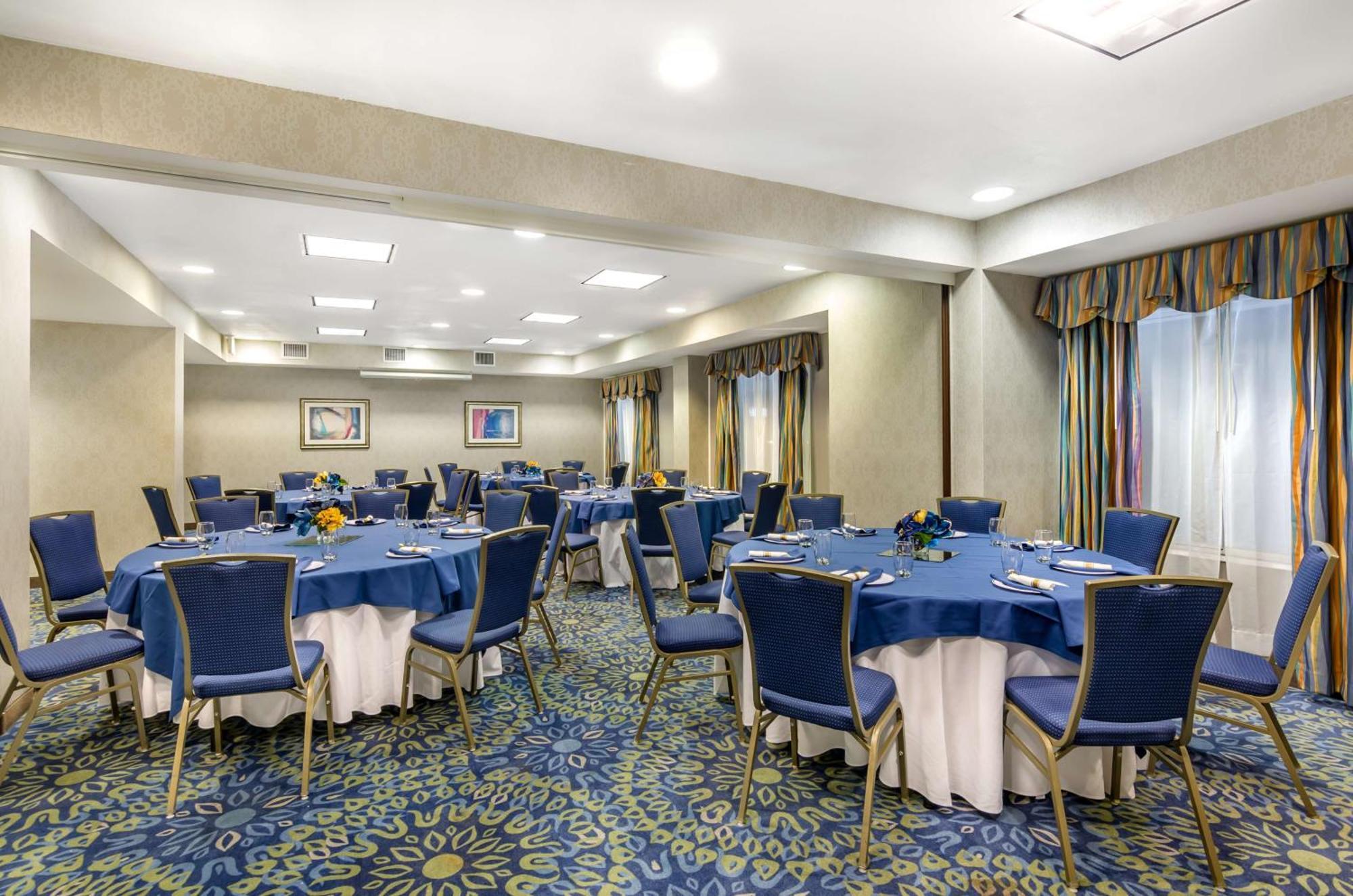 Best Western Plus Waynesboro Bagian luar foto