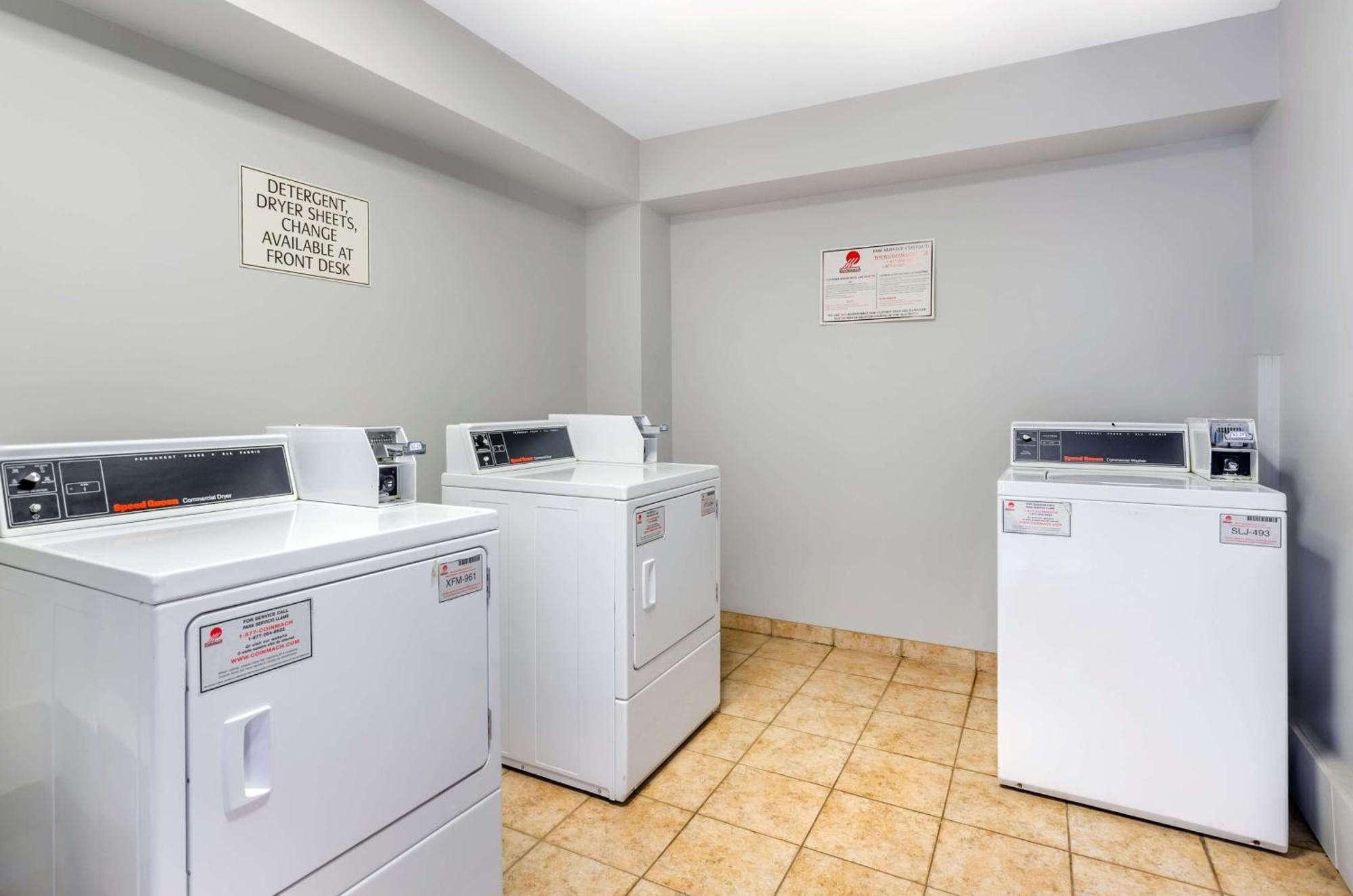 Best Western Plus Waynesboro Bagian luar foto