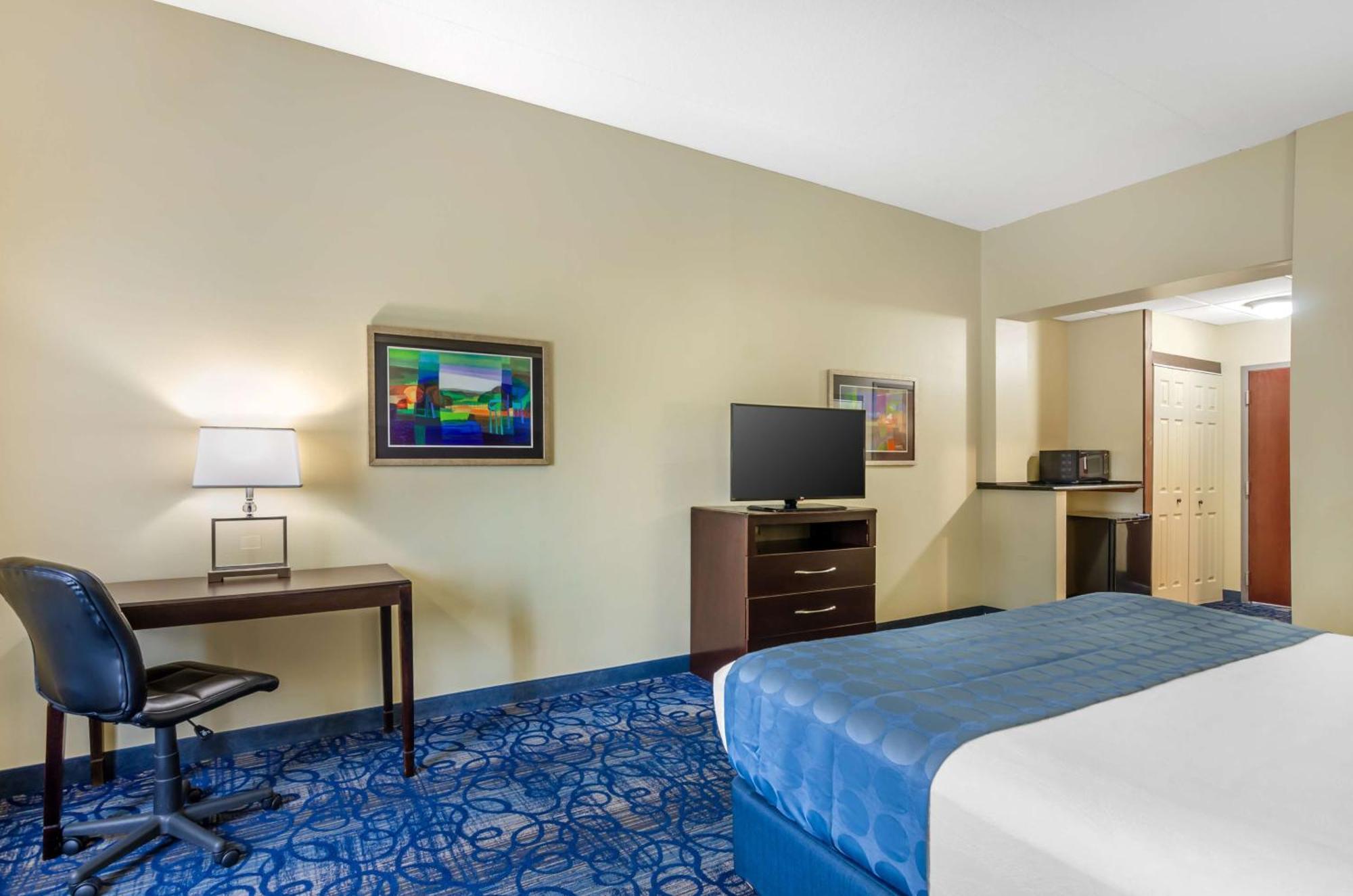 Best Western Plus Waynesboro Bagian luar foto
