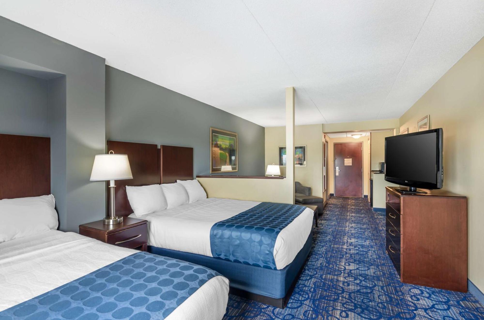 Best Western Plus Waynesboro Bagian luar foto