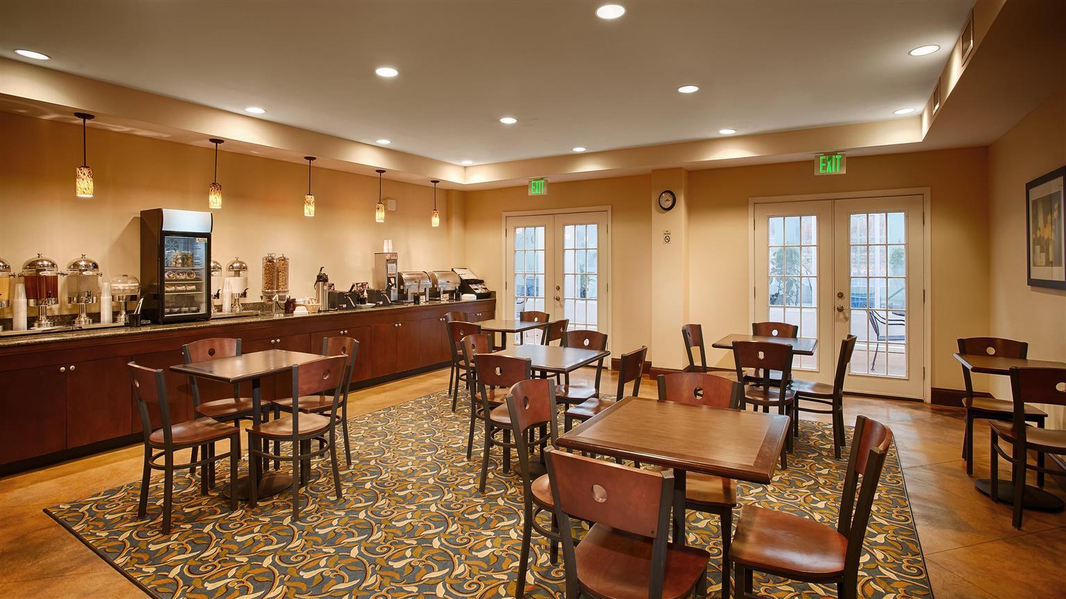 Best Western Plus Waynesboro Bagian luar foto